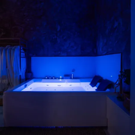 Apartment Diamond, 71 Sqm, Private Whirlpool *